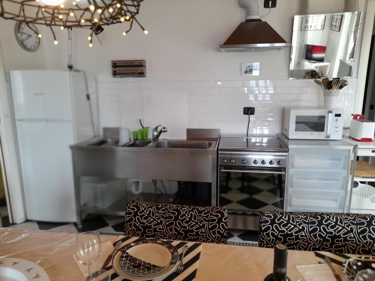 Magical House On The Lake Of Como Apartment Bellano Bagian luar foto